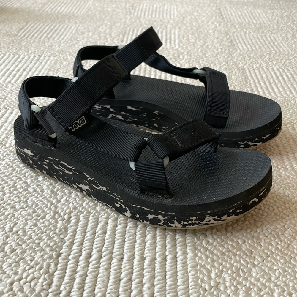 Platform glow in the dark Tevas